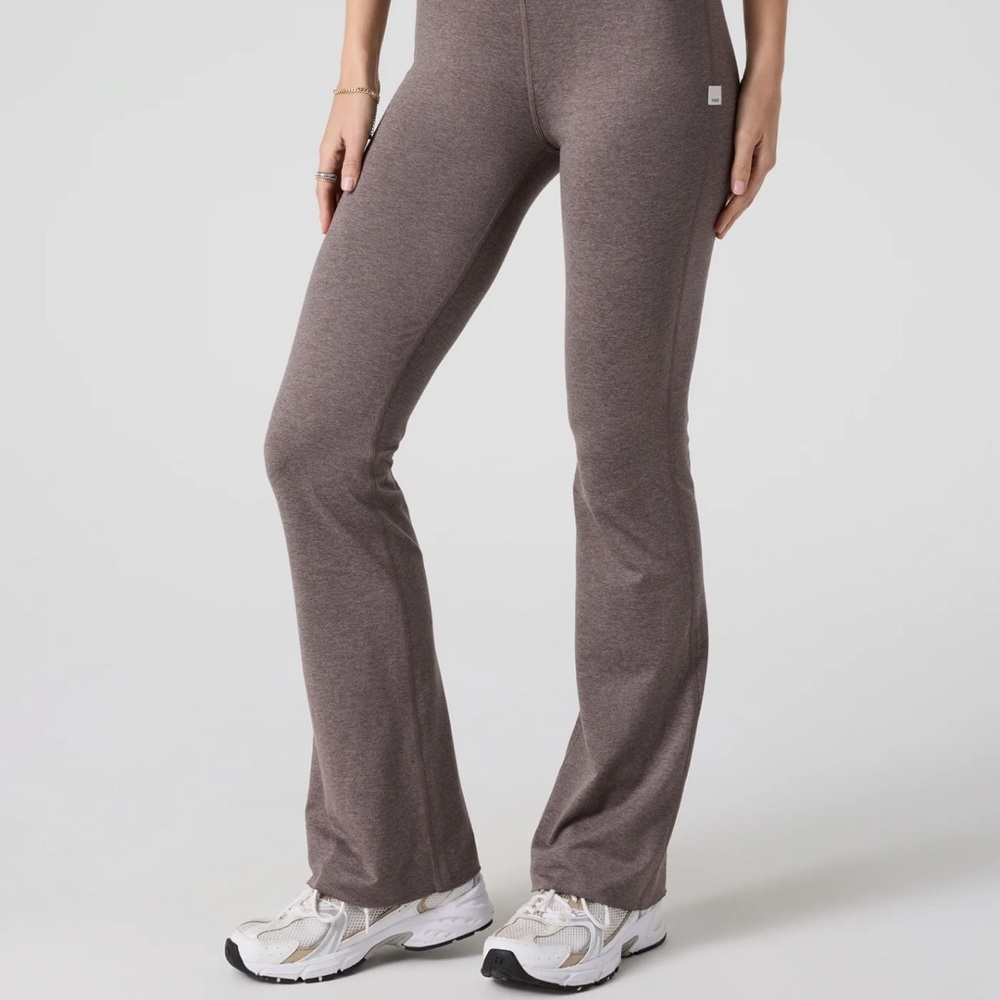 Vuori halo slim flare Leggings